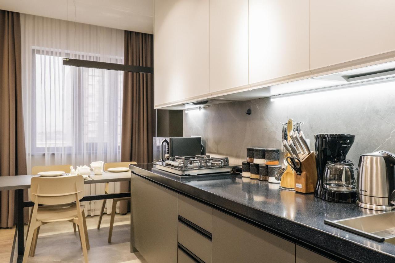 Solutel Apartments-35 Bisjkek Eksteriør billede